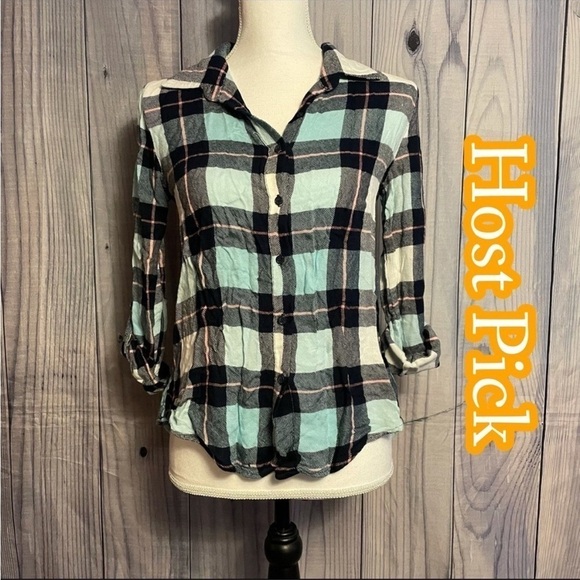 ✅HOST Pick✅ No Boundaries Flannel Shirt, Small (3-5) - Picture 1 of 10